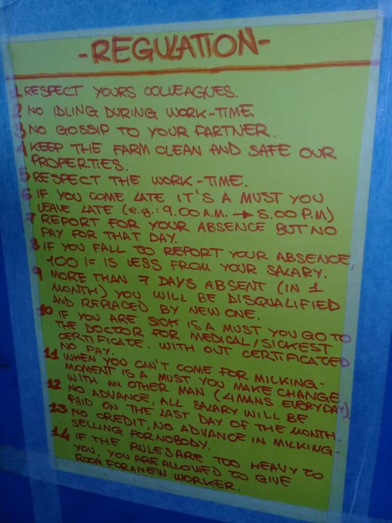 Englische Regeln für das Verhalten der Arbeiter auf dem Bauernhof.