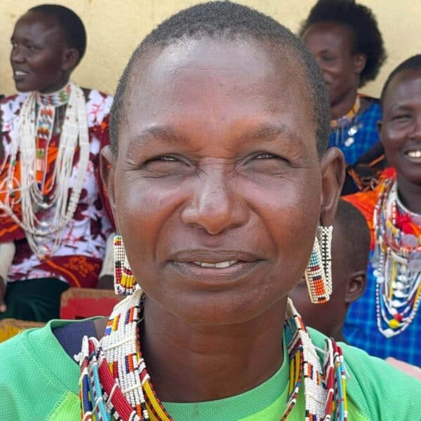 Postcard set - Massai women - Image 9